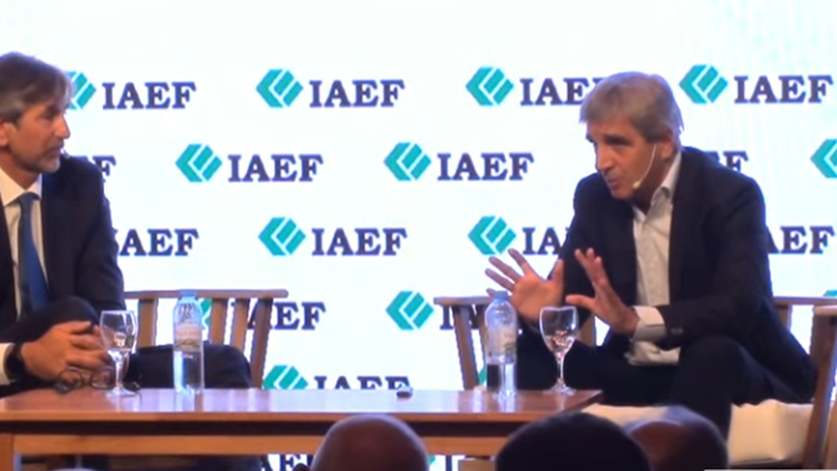 Caputo descarta volver a Wall Street y afirma tener opciones para financiar u$s9.000 millones