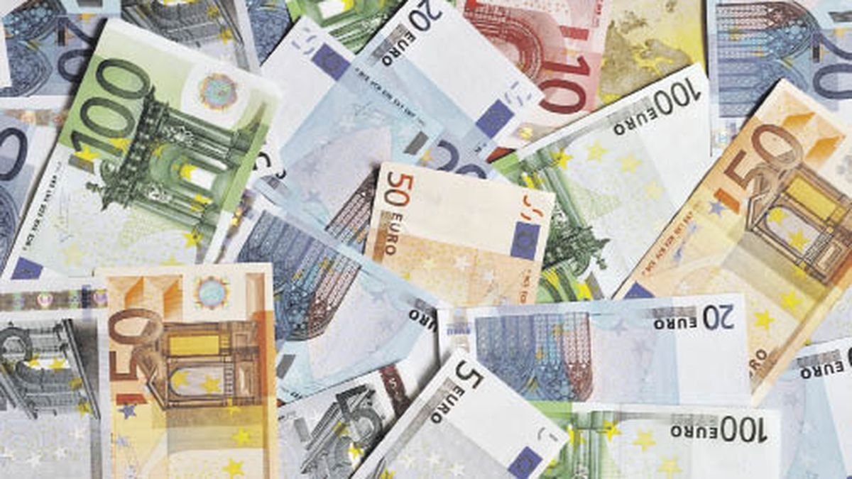 Euro oficial $1.667; euro blue cerca de $1.779 y brechas cambiarias reducidas