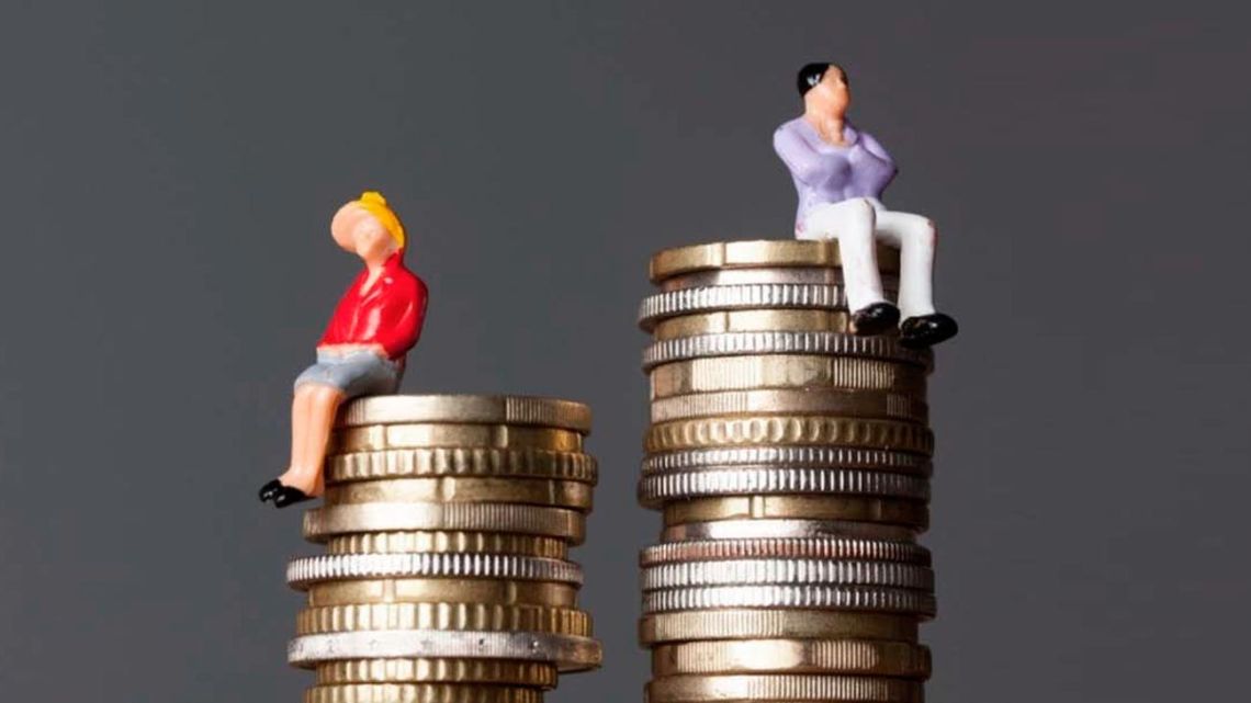 Solo 4 de cada 100 mujeres viven en economías con igualdad legal plena, según el Banco Mundial
